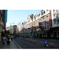 รูปถ่าย อังกฤษ(United Kingdom) ลอนดอน(London) ถนนแชฟตส์เบอรี(Shaftesbury Avenue) 2007-09 75