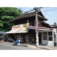 รูปถ่าย ไทย(Thailand) เชียงใหม่(Chiang Mai) ข้างในคุเมืองเชียงใหม่(Inside Canal) 2006-04 31