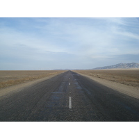รูปถ่าย คาซัคสถาน(Kazakhstan) ถนนจากอัลมาตีไปหุบผาชารึน(Almaty to Charyn Canyon road) 2007-03 138