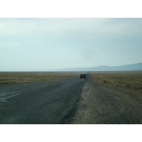 รูปถ่าย คาซัคสถาน(Kazakhstan) ถนนจากอัลมาตีไปหุบผาชารึน(Almaty to Charyn Canyon road) 2007-03 124