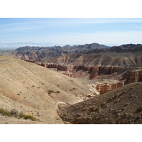 รูปถ่าย คาซัคสถาน(Kazakhstan) หุบผาชารึน(Charyn Canyon) 2007-03 33