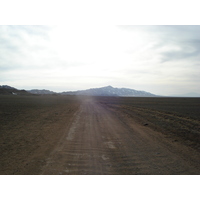 รูปถ่าย คาซัคสถาน(Kazakhstan) ถนนจากอัลมาตีไปหุบผาชารึน(Almaty to Charyn Canyon road) 2007-03 87