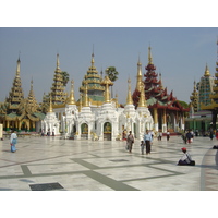 รูปถ่าย พม่า(Myanmar) ย่างกุ้ง(Yangon) พระมหาเจดีย์ชเวกากอง(Shwedagon Pagoda) 2005-01 43