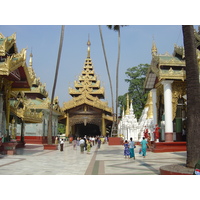 รูปถ่าย พม่า(Myanmar) ย่างกุ้ง(Yangon) พระมหาเจดีย์ชเวกากอง(Shwedagon Pagoda) 2005-01 32