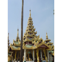 รูปถ่าย พม่า(Myanmar) ย่างกุ้ง(Yangon) พระมหาเจดีย์ชเวกากอง(Shwedagon Pagoda) 2005-01 41