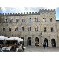 รูปถ่าย อิตาลี(Italy) วอลแตร์รา(Volterra) 2021-09 27