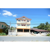 รูปถ่าย ไทย(Thailand) ถนนจากพัทยาไปเกาะเสม็ด(Pattaya to Ko Samet road) 2008-12 29