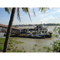 รูปถ่าย พม่า(Myanmar) ย่างกุ้ง(Yangon) 2005-01 109