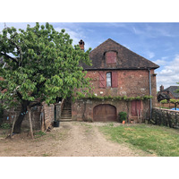 รูปถ่าย ฝรั่งเศส(France) กอลงฌ์-ลา-รูฌ(Collonges la Rouge) 2018-04 82