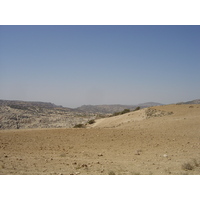 รูปถ่าย จอร์แดน(Jordan) ถนนจากเปตราไปดานา(Petra to Dana road) 2004-10 10