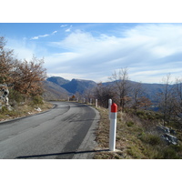 รูปถ่าย ฝรั่งเศส(France) ถนนจากกูร์เซกูลไปเกรโอลีแยร์-เล-เนจ(Coursegoule to Greolieres les neiges road) 2007-01 43