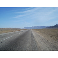 รูปถ่าย คาซัคสถาน(Kazakhstan) ถนนจากอัลมาตีไปหุบผาชารึน(Almaty to Charyn Canyon road) 2007-03 121