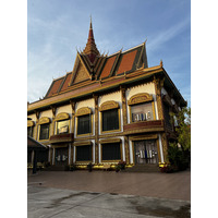 รูปถ่าย กัมพูชา(Cambodia) เสียมราฐ(Siem Reap) วัดพระพรหมรัตน์(Wat Preah Prom Rath) 2023-01 1