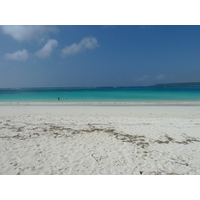 รูปถ่าย นิวแคลิโดเนีย(New Caledonia) เกาะลีฟู(Lifou) อ่าวชาโตบรีย็อง(Chateaubriand Bay) 2010-05 7
