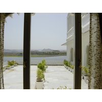 รูปถ่าย อินเดีย(India) อูไดปูร์(Udaipur) โรงแรมเลคพาเลซ(Lake Palace Hotel) 2003-05 29