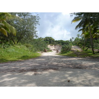 รูปถ่าย นิวแคลิโดเนีย(New Caledonia) เกาะลีฟู(Lifou) อ่าวชาโตบรีย็อง(Chateaubriand Bay) 2010-05 94