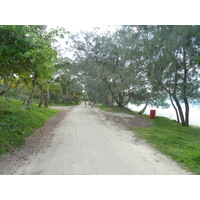 รูปถ่าย นิวแคลิโดเนีย(New Caledonia) เกาะลีฟู(Lifou) อ่าวชาโตบรีย็อง(Chateaubriand Bay) 2010-05 1