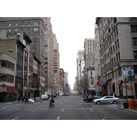 รูปถ่าย สหรัฐอเมริกา(United States) นิวยอร์ก(New York) ตามถนนฟิฟท์อเวนิว(down the 5th Avenue) 2006-03 51