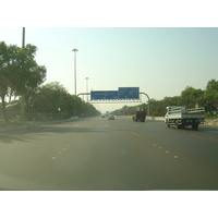 รูปถ่าย สหรัฐอาหรับเอมิเรตส์(United Arab Emirates) จากอัลเลอินไปถนนอาบูดาบี(Al Ain to Abu Dhabi Road) 2005-09 2