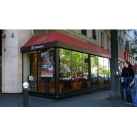 รูปถ่าย ฝรั่งเศส(France) ปารีส(Paris) คุ้มที่ 17 (17th Arrondissement) ถนนวากราม(Avenue de Wagram) 2007-05 3