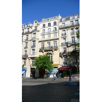 รูปถ่าย ฝรั่งเศส(France) ปารีส(Paris) คุ้มที่ 17 (17th Arrondissement) ถนนวากราม(Avenue de Wagram) 2007-05 9