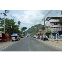 รูปถ่าย ไทย(Thailand) เกาะช้าง(Ko Chang) ถนนบนเกาะ(Island road) 2011-02 74