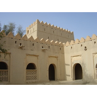 รูปถ่าย สหรัฐอาหรับเอมิเรตส์(United Arab Emirates) อาเลอิน(Al Ain) ป้อมจาลี(Jahli Fort) 2005-03 25