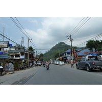 รูปถ่าย ไทย(Thailand) เกาะช้าง(Ko Chang) ถนนบนเกาะ(Island road) 2011-02 77