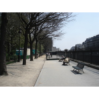 รูปถ่าย ฝรั่งเศส(France) ปารีส(Paris) สวนบาตีญอล(Square des Batignolles) 2006-04 14