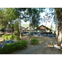 รูปถ่าย ไทย(Thailand) ถนนจากเชียงใหม่ไปพิษณุโลก(Chiang Mai to Phitsanulok road) 2009-12 3