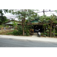 รูปถ่าย ไทย(Thailand) เกาะช้าง(Ko Chang) ถนนบนเกาะ(Island road) 2011-02 68