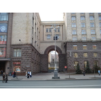 รูปถ่าย ยูเครน(Ukraine) เคียฟ(Kiev) ถนนเครชชาตือค(Kreschatyk Street) 2007-03 55