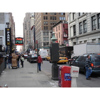 รูปถ่าย สหรัฐอเมริกา(United States) นิวยอร์ก(New York) บรอดเวย์(Up Broadway) 2006-03 31