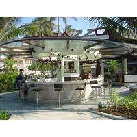 รูปถ่าย ไทย(Thailand) ภูเก็ต(Phuket) ป่าตอง(Patong) ถนนเลียบชายหาด(Beach Road) 2005-12 55