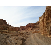รูปถ่าย คาซัคสถาน(Kazakhstan) หุบผาชารึน(Charyn Canyon) 2007-03 101