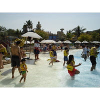 รูปถ่าย สหรัฐอาหรับเอมิเรตส์(United Arab Emirates) ดูไบ(Dubai) สวนน้ำไวลด์วาดี(Wild Wadi) 2007-03 221
