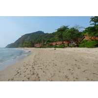 รูปถ่าย ไทย(Thailand) เกาะช้าง(Ko Chang) หาดทรายขาว(White sand beach) 2011-02 37