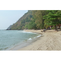 รูปถ่าย ไทย(Thailand) เกาะช้าง(Ko Chang) หาดทรายขาว(White sand beach) 2011-02 71