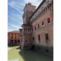 รูปถ่าย อิตาลี(Italy) แฟร์รารา(Ferrara) 2022-05 58
