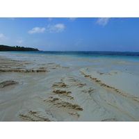 รูปถ่าย นิวแคลิโดเนีย(New Caledonia) เกาะลีฟู(Lifou) ลูเอซิลลา(Luecilla) 2010-05 70