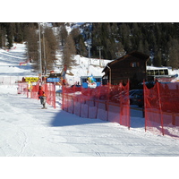 รูปถ่าย สวิสเซอร์แลนด์(Switzerland) ปองเทรซีน่า(Pontresina) 2007-01 2