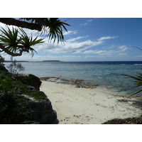 รูปถ่าย นิวแคลิโดเนีย(New Caledonia) เกาะลีฟู(Lifou) หมู่บ้านมู(Mu) 2010-05 7