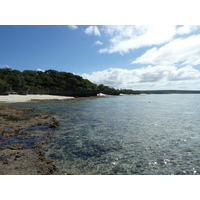 รูปถ่าย นิวแคลิโดเนีย(New Caledonia) เกาะลีฟู(Lifou) หมู่บ้านมู(Mu) 2010-05 16