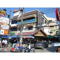 รูปถ่าย ไทย(Thailand) ภูเก็ต(Phuket) ป่าตอง(Patong) ถนนเลียบชายหาด(Beach Road) 2005-12 34