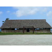 รูปถ่าย นิวแคลิโดเนีย(New Caledonia) เกาะลีฟู(Lifou) ลูเอซิลลา(Luecilla) 2010-05 26