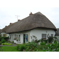 รูปถ่าย ไอร์แลนด์(Ireland) เคาน์ตีลิเมอริก(Limerick County) อาแดร์(Adare) 2004-05 27