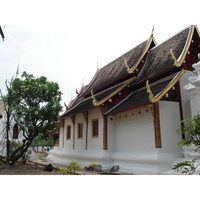 รูปถ่าย ไทย(Thailand) เชียงใหม่(Chiang Mai) ข้างในคุเมืองเชียงใหม่(Inside Canal) วัดพระสิงห์(Wat Phra Sing temple) 2006-04 15
