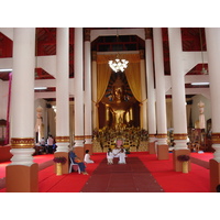 รูปถ่าย ไทย(Thailand) เชียงใหม่(Chiang Mai) ข้างในคุเมืองเชียงใหม่(Inside Canal) วัดพระสิงห์(Wat Phra Sing temple) 2006-04 23