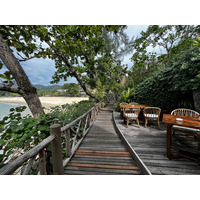รูปถ่าย ไทย(Thailand) ภูเก็ต(Phuket) หาดกะรน(Karon Beach) ร้านอาหารออนเดอะร็อก(On the rock Restaurant) 2021-12 29