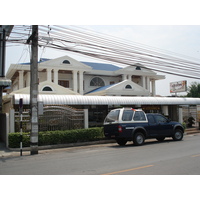 รูปถ่าย ไทย(Thailand) เชียงใหม่(Chiang Mai) ข้างในคุเมืองเชียงใหม่(Inside Canal) ถนนสามล้าน(Sam Lan Road) 2006-04 27